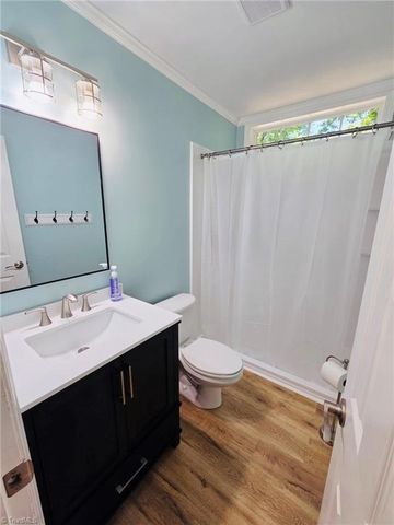 246 Eaglewood Lane, Winston-salem, NC 27127