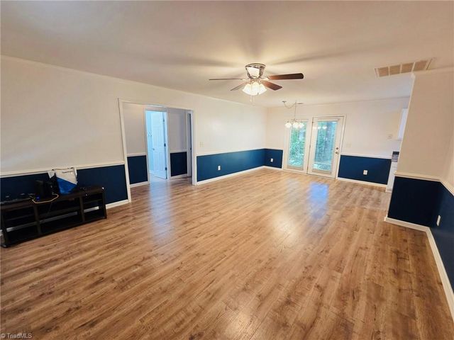 246 Eaglewood Lane, Winston-salem, NC 27127