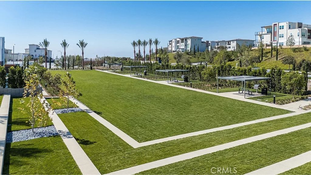 Image 37 of property listing at 1565 Snowberry Place, Montebello, CA 90640