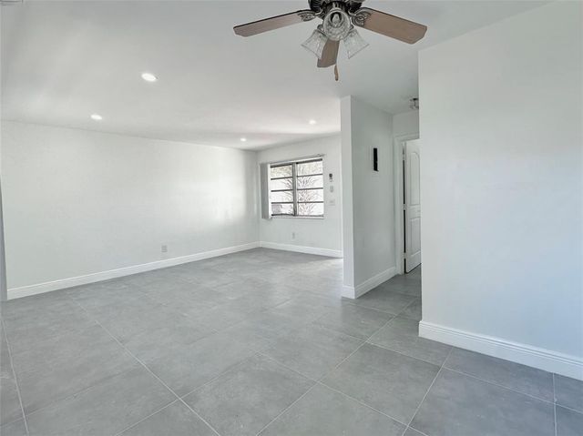 1140 NE 24 Avenue, Pompano Beach, FL 33062