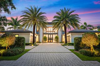 162 Commodore Drive, Jupiter, FL 33477