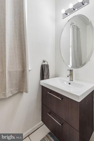 2134-00 VERONA DR, Philadelphia, PA 19145