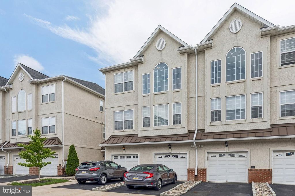 2134-00 VERONA DR, Philadelphia, PA 19145