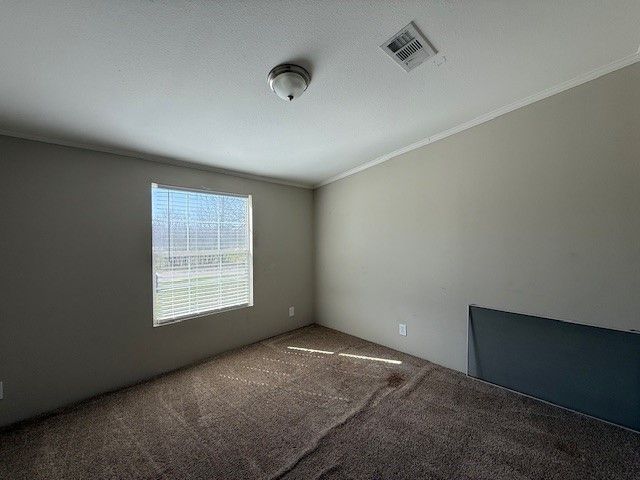 510 W Maple Street, Nocona, TX 76255