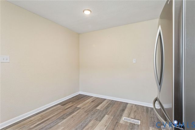 6 Barnes Ct, Hampton, VA 23664