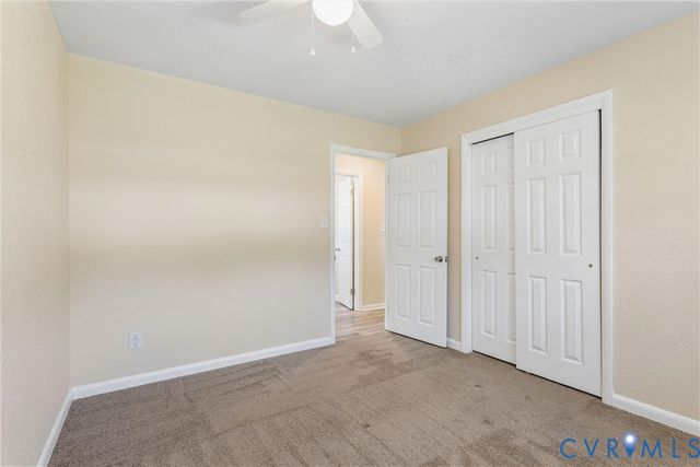 6 Barnes Ct, Hampton, VA 23664