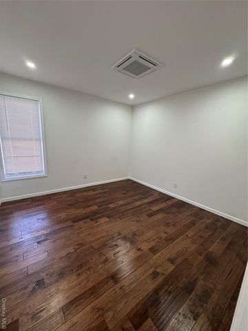 88-36 77th Street, Woodhaven, NY 11421