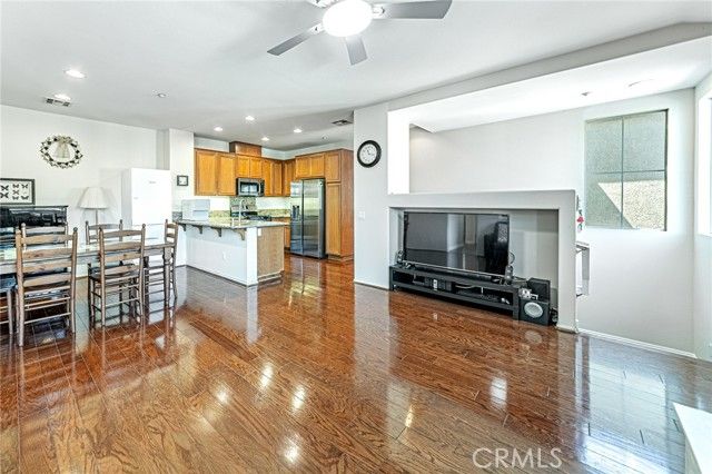 25142 Glasgow Drive, Stevenson Ranch, CA 91381