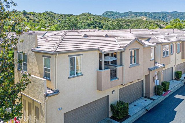 25142 Glasgow Drive, Stevenson Ranch, CA 91381