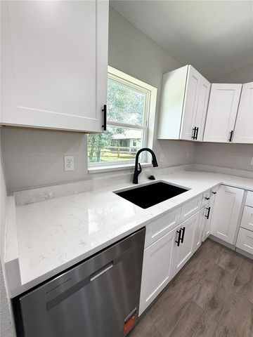 6135 NW 69TH COURT, Ocala, FL 34482