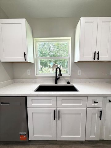 6135 NW 69TH COURT, Ocala, FL 34482