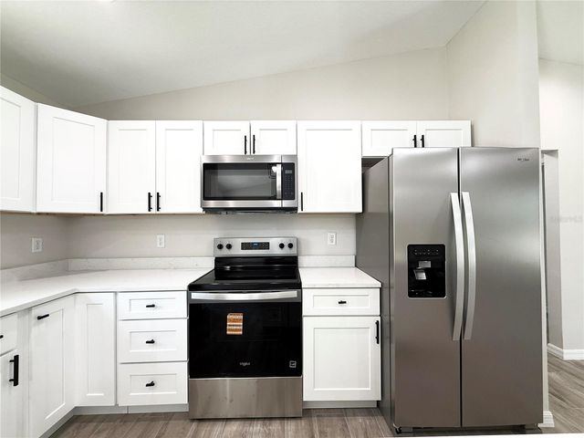 6135 NW 69TH COURT, Ocala, FL 34482