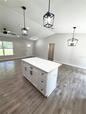 6135 NW 69TH COURT, Ocala, FL 34482