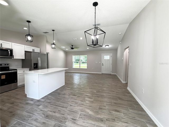 6135 NW 69TH COURT, Ocala, FL 34482