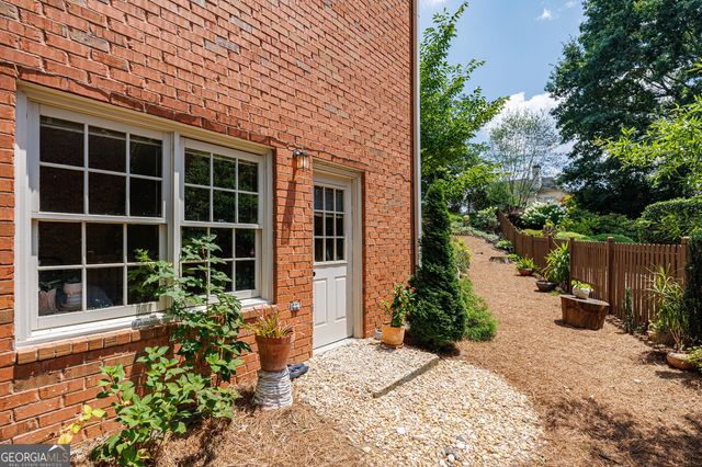 4426 Waterbury Lane, Marietta, GA 30062