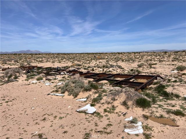 34998 Bon View Road, Newberry Springs, CA 92365