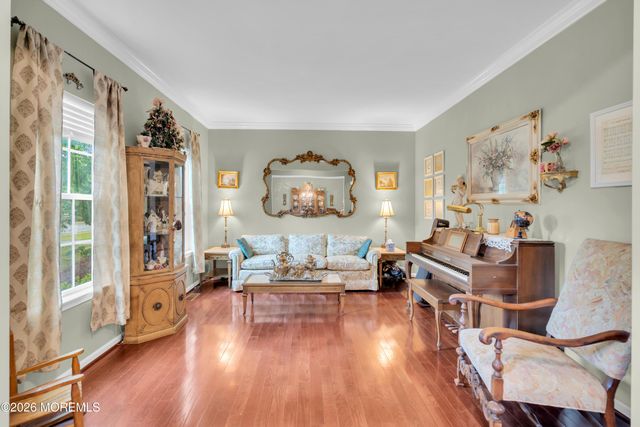 37 Manchester Avenue, Forked River, NJ 08731