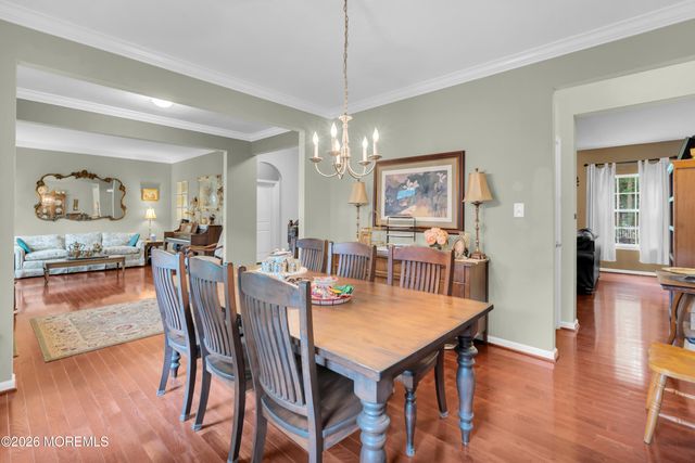 37 Manchester Avenue, Forked River, NJ 08731