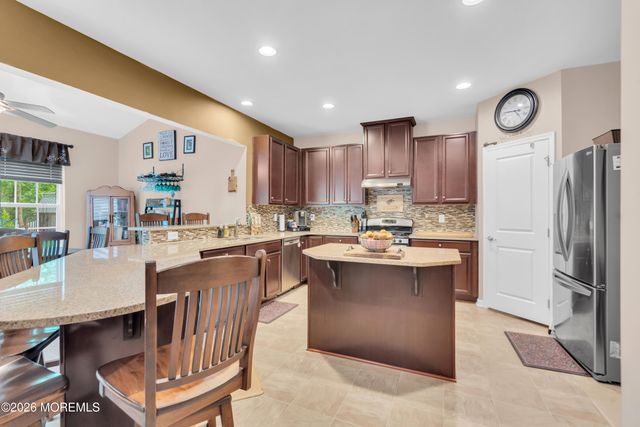 37 Manchester Avenue, Forked River, NJ 08731