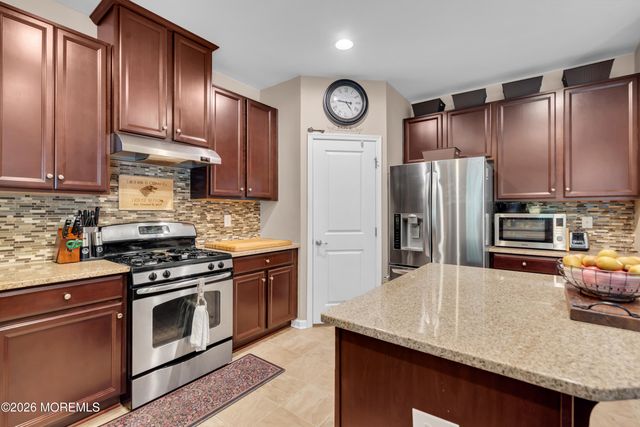 37 Manchester Avenue, Forked River, NJ 08731