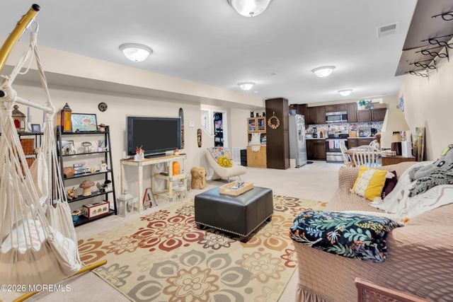 37 Manchester Avenue, Forked River, NJ 08731