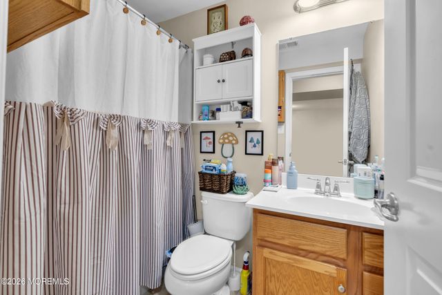 37 Manchester Avenue, Forked River, NJ 08731