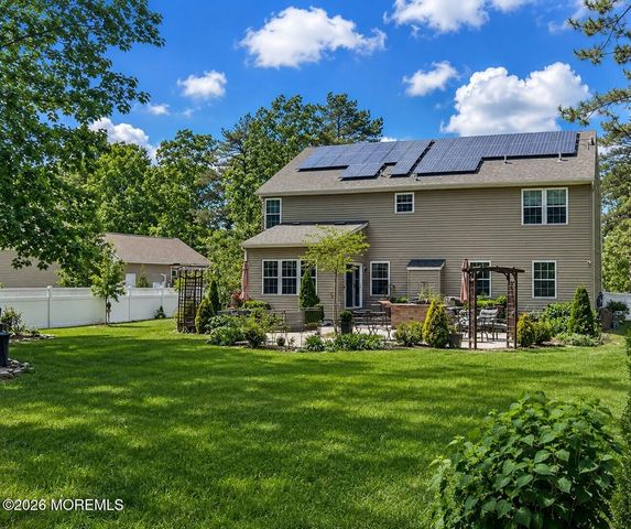 37 Manchester Avenue, Forked River, NJ 08731