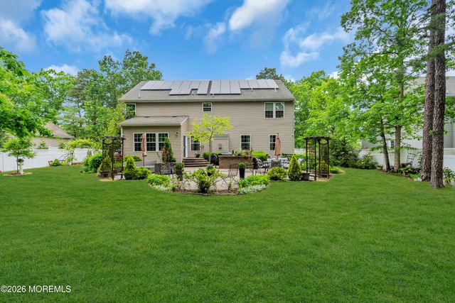 37 Manchester Avenue, Forked River, NJ 08731