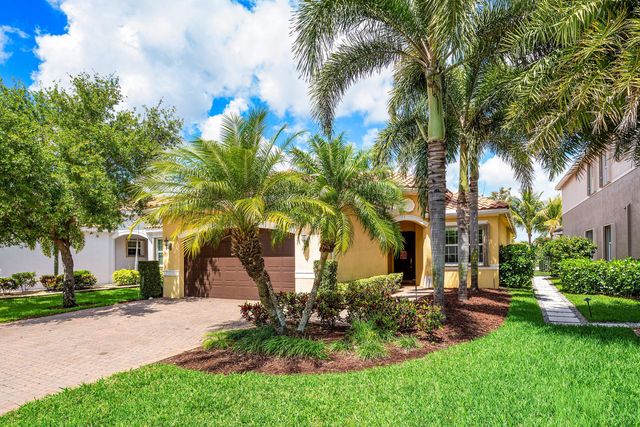 8136 Pinnacle Pass Way, Boynton Beach, FL 33473