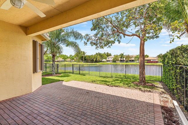 8136 Pinnacle Pass Way, Boynton Beach, FL 33473