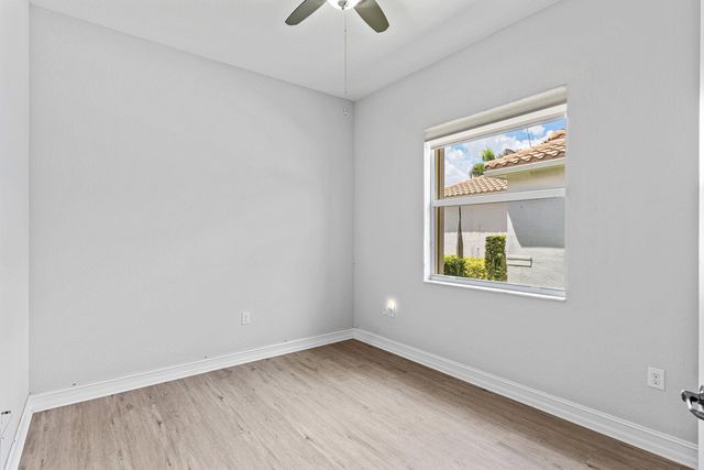 8136 Pinnacle Pass Way, Boynton Beach, FL 33473