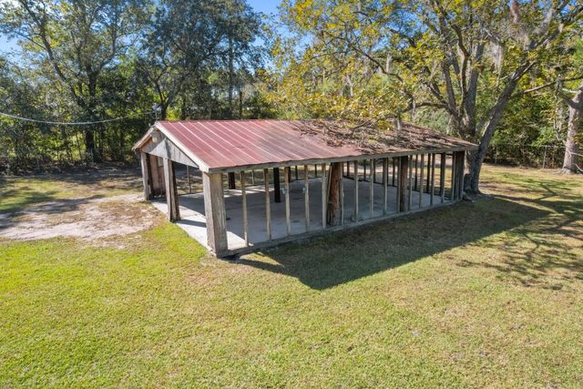 1602 Smith Road, Waycross, GA 31503