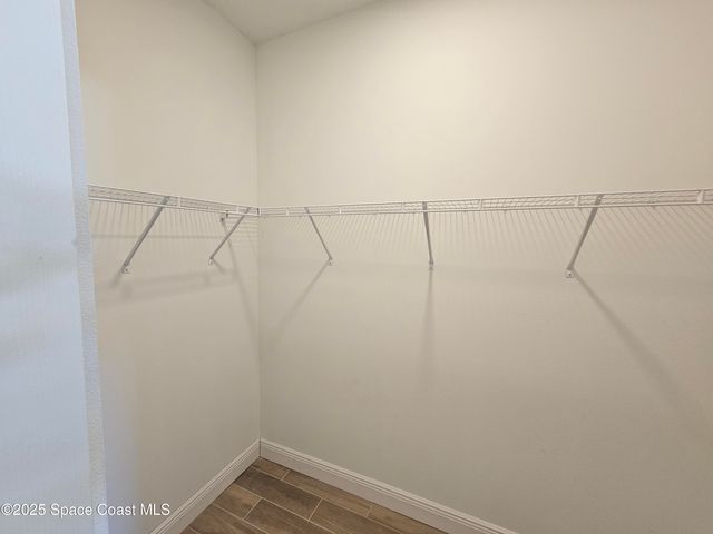 571 Fondulac Street, Palm Bay, FL 32908