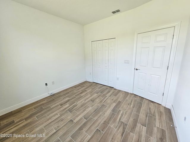 571 Fondulac Street, Palm Bay, FL 32908