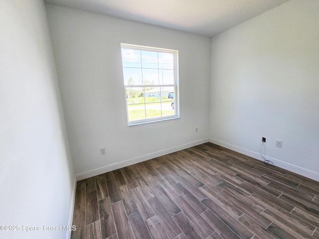 571 Fondulac Street, Palm Bay, FL 32908