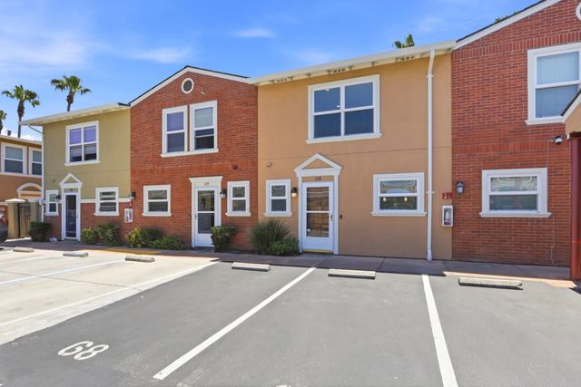 857 Carlisle Way 118, Sunnyvale, CA 94087