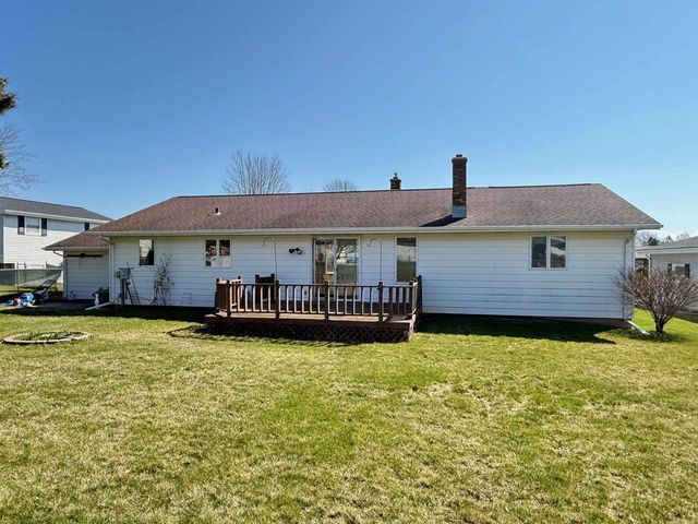 1315 WEDGEWOOD LANE, Neenah, WI 54956