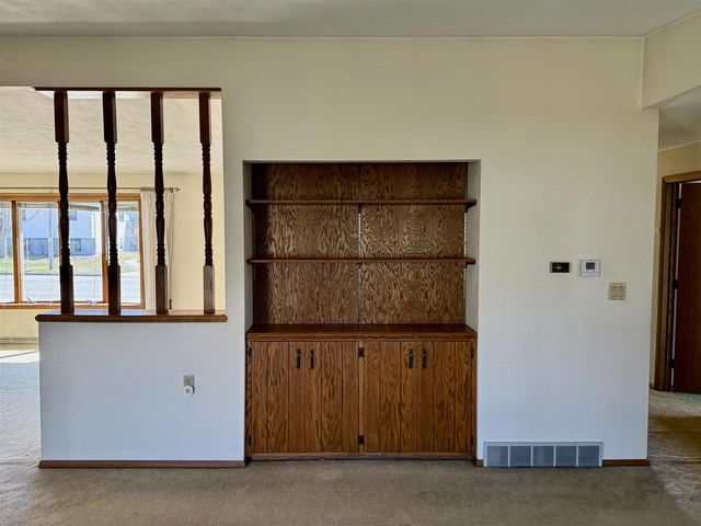 1315 WEDGEWOOD LANE, Neenah, WI 54956