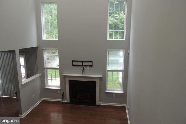 121 CHANCELLOR, Woodbury, NJ 08096