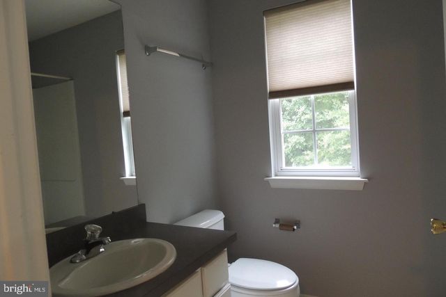 121 CHANCELLOR, Woodbury, NJ 08096