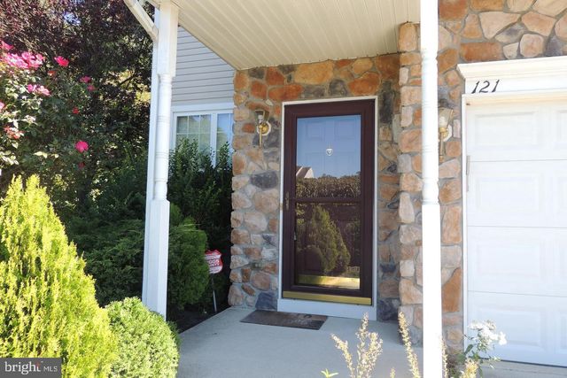 121 CHANCELLOR, Woodbury, NJ 08096