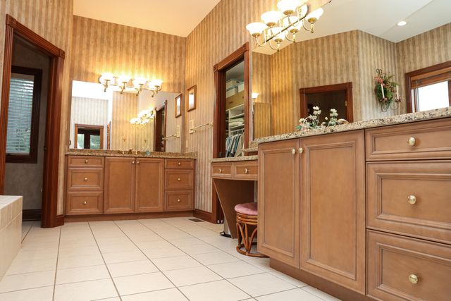 968 Woodchuck Drive, Villa Hills, KY 41017
