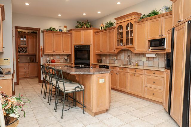 968 Woodchuck Drive, Villa Hills, KY 41017