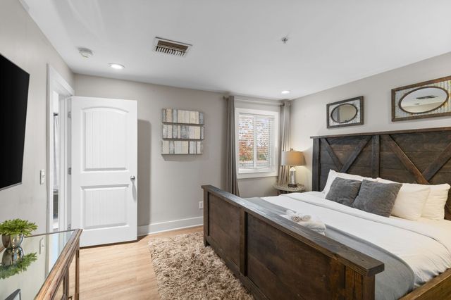 940 1st Ave, N, Nashville, TN 37201