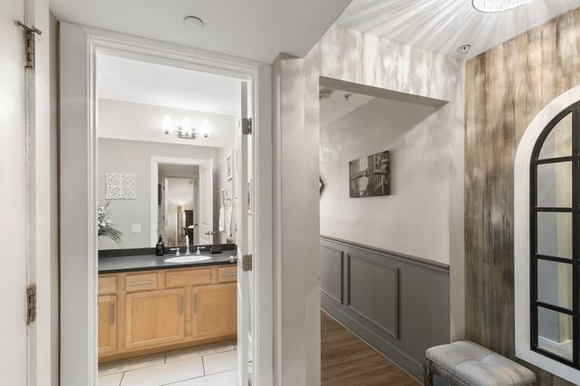 940 1st Ave, N, Nashville, TN 37201