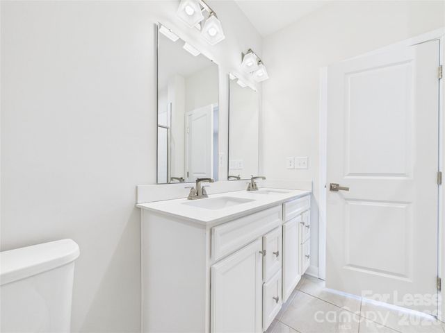 3131 Coquina Lane, Charlotte, NC 28206