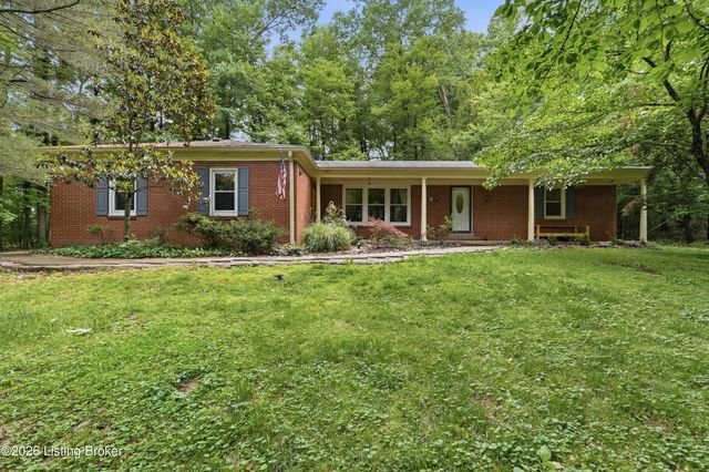 8000 Manslick Rd, Louisville, KY 40214