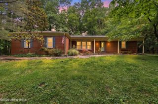 8000 Manslick Rd, Louisville, KY 40214