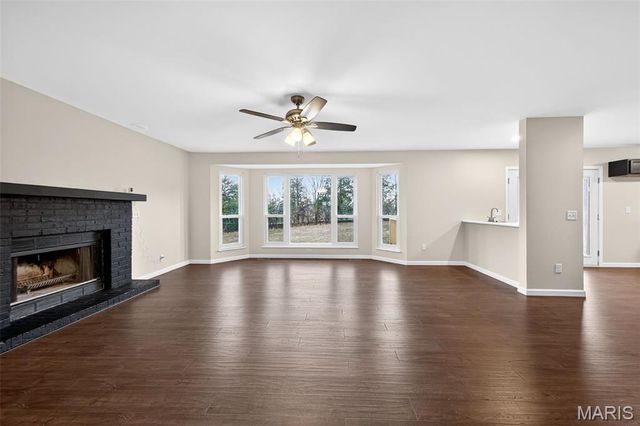 1131 Jade Drive, Moscow Mills, MO 63362