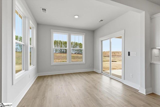 116 Terpack Court, Gray Court, SC 29645